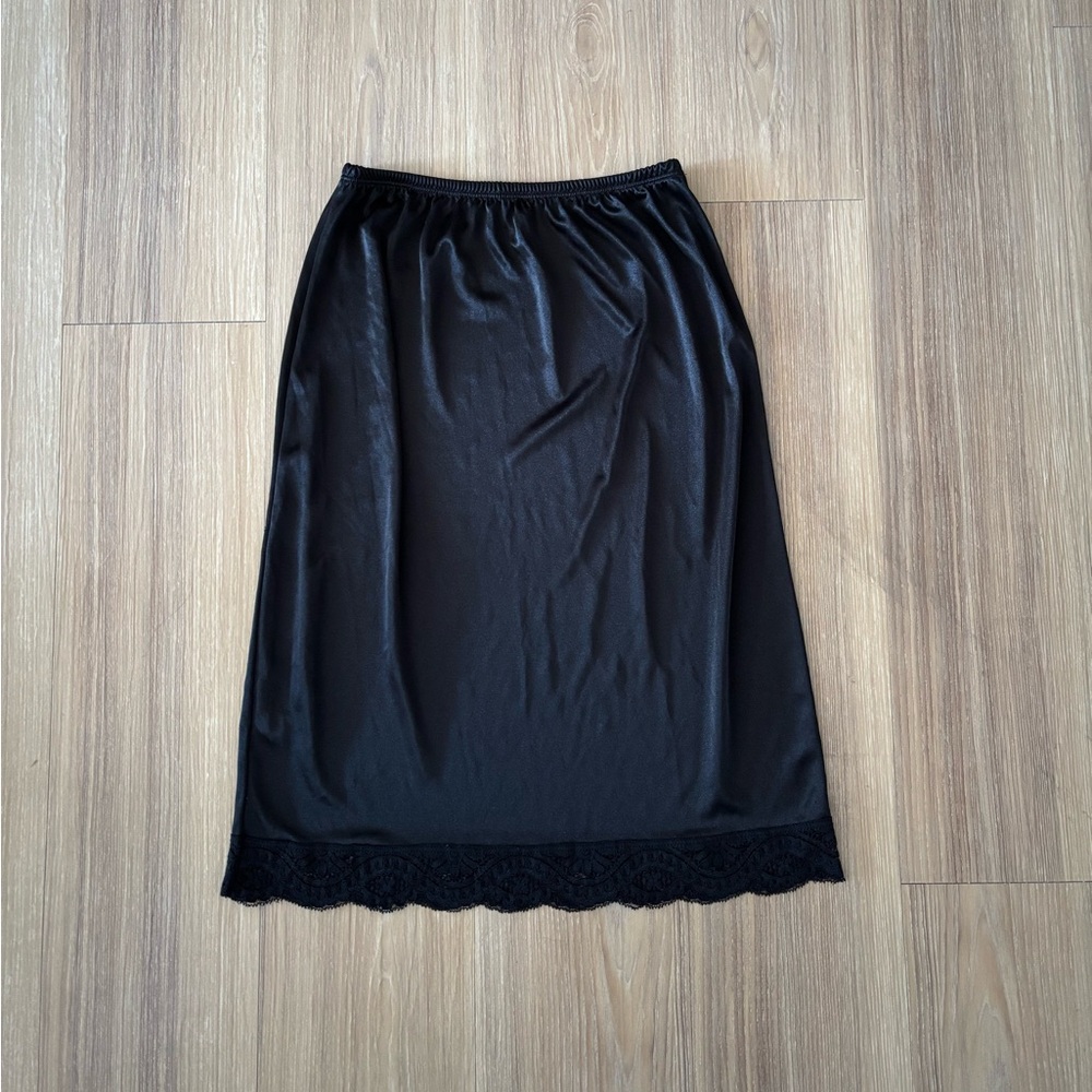 American Apparel Half Slip Black Satin Lace Trim Elastic Waist Womens Small USA